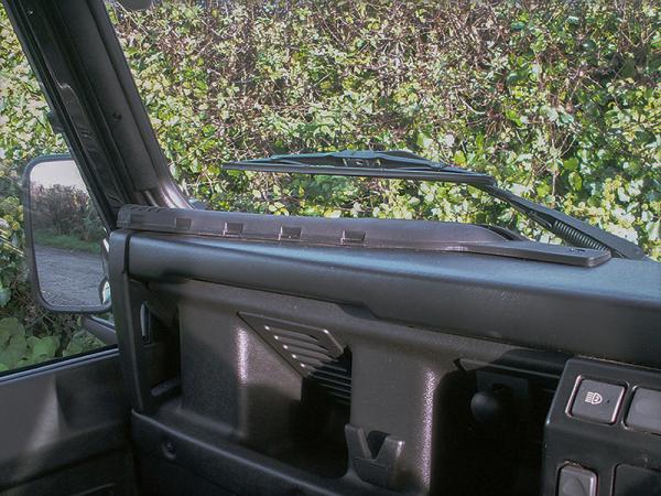 Windscreen Side Demister Kit [BRITPART DA3744] Primary Image