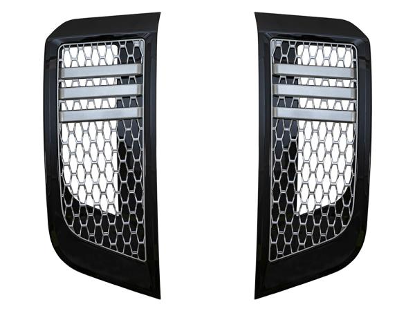 Air Intake Grille Pair - Gloss Black - Silver Mesh [BRITPARTXS DA3937]