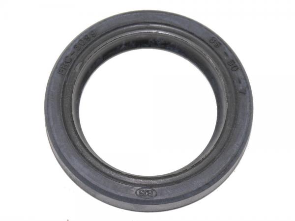 Stub Axle Seal [EUROSPARE FRC3099]