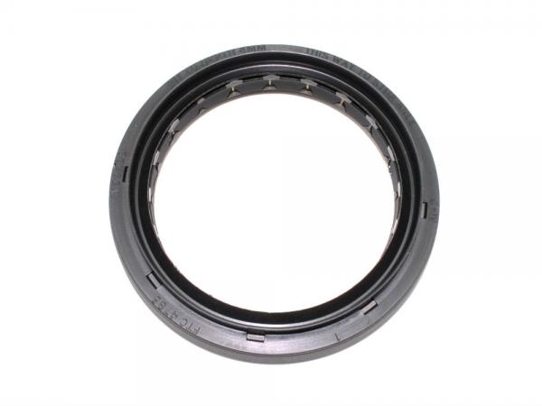 Hub Seal [OEM FTC4785] Primary Image