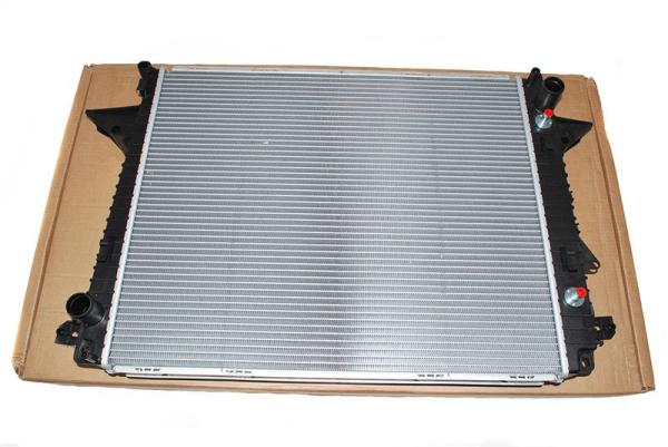 Radiator Assemby [BRITPART LR021778]