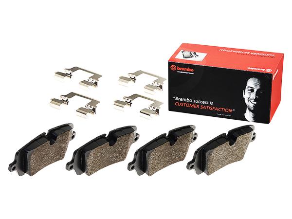 Brake Pads [BREMBO LR147981BR] Primary Image