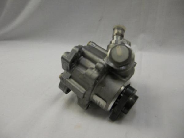 Steering Pump [ALLMAKES QVB101462L] Primary Image