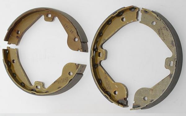 Handbrake Shoes [FERODO/TRW SFS000051] Primary Image